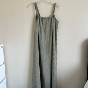 H&M Textured Jersey Dress